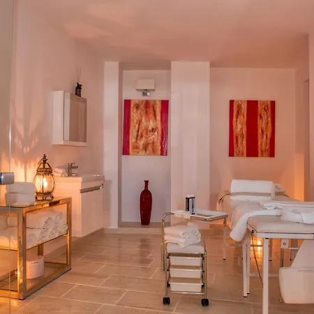 Nikolaidis Mykonos 3* Agios Ioannis Diakoftis